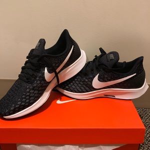 Nike Air Zoom Pegasus 35